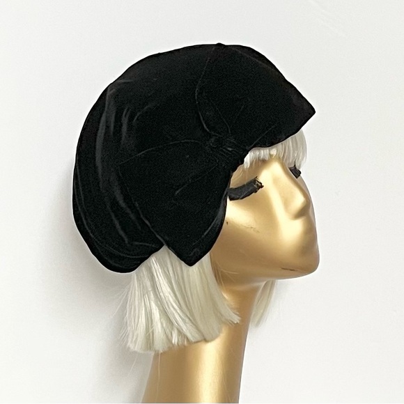 Velvet beret hat bow - Picture 2 of 2